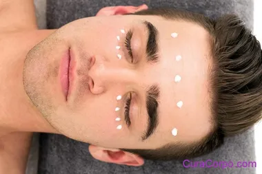 5 rimedi naturali antirughe per il viso dell’uomo