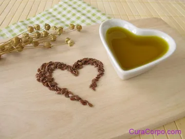 Olio di Lino: uso e proprietà di un alleato di bellezza
