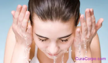 Detersione viso by CuraCorpo.com